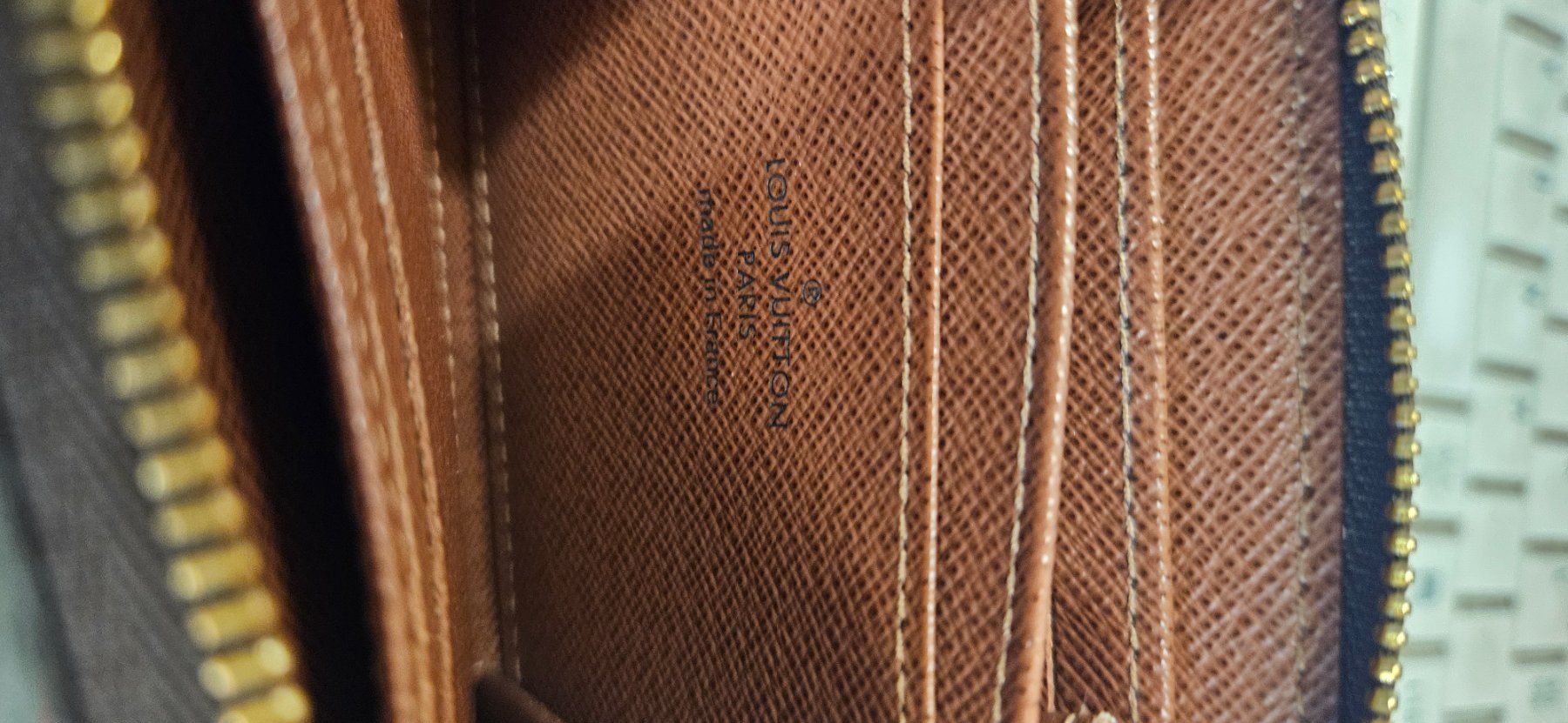 Louis Vuitton Portamonete: Porte monnaie Louis Vuitton – Usato da Saxon venduto da dab_m252 5