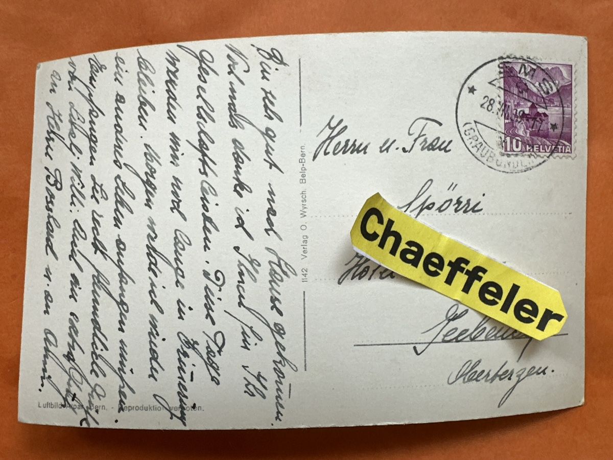 Cartes postales: Alte Ansichtskarte Graubünden, Ems, seltene Luftaufnahme – D'occasion à Zürich par Chaeffeler 1