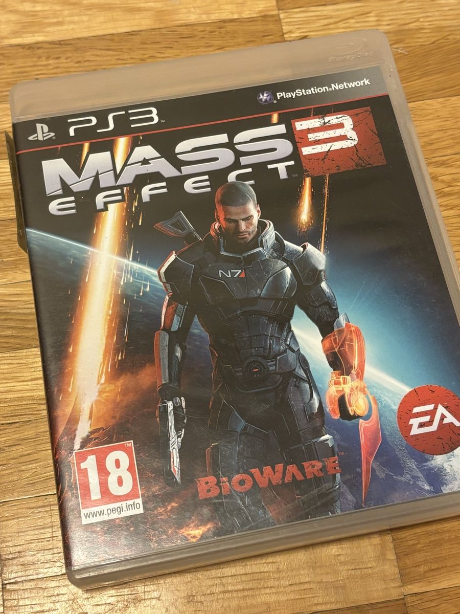 Spiele: Mass Effect 3 PS3 Game Disc and Case – Gebraucht aus Seewen von AndyDryusha