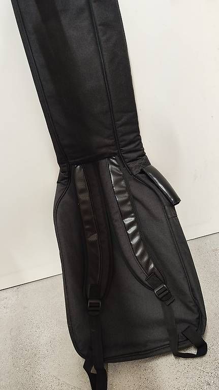 Strumenti musicali: E-bass soft gig bag Canto – Usato da Zürich venduto da jur_lbn6 2