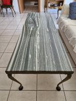 Tavolino marmo verde e bronzo con gambe intagliate 
