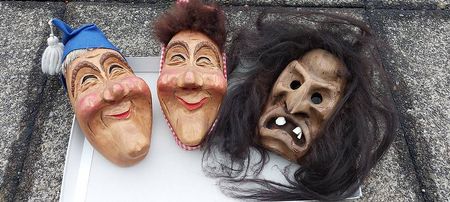 Dekor-Holzschnitzmasken zu Verkaufen