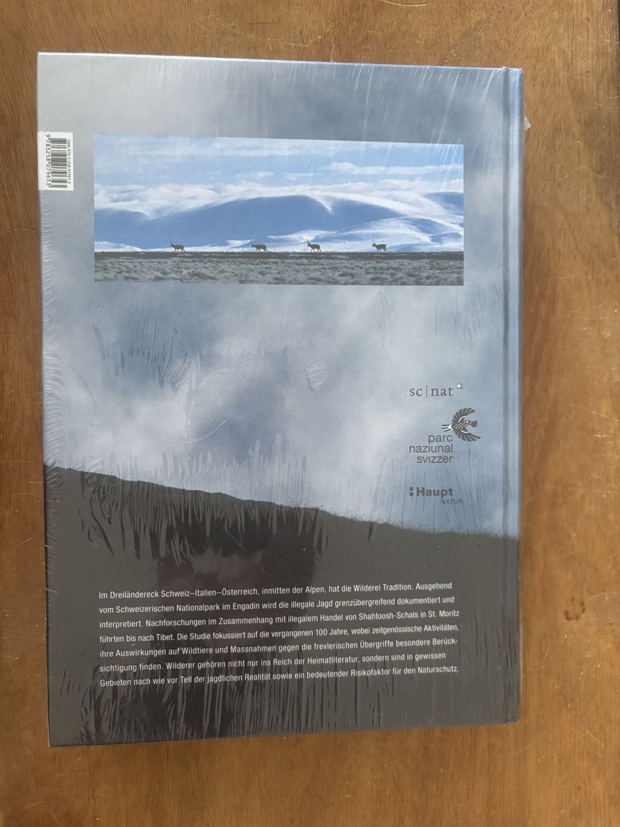 Bücher: Wilderei im rätischen Dreiländereck – Neu und originalverpackt aus Zürich von WWehrle 1