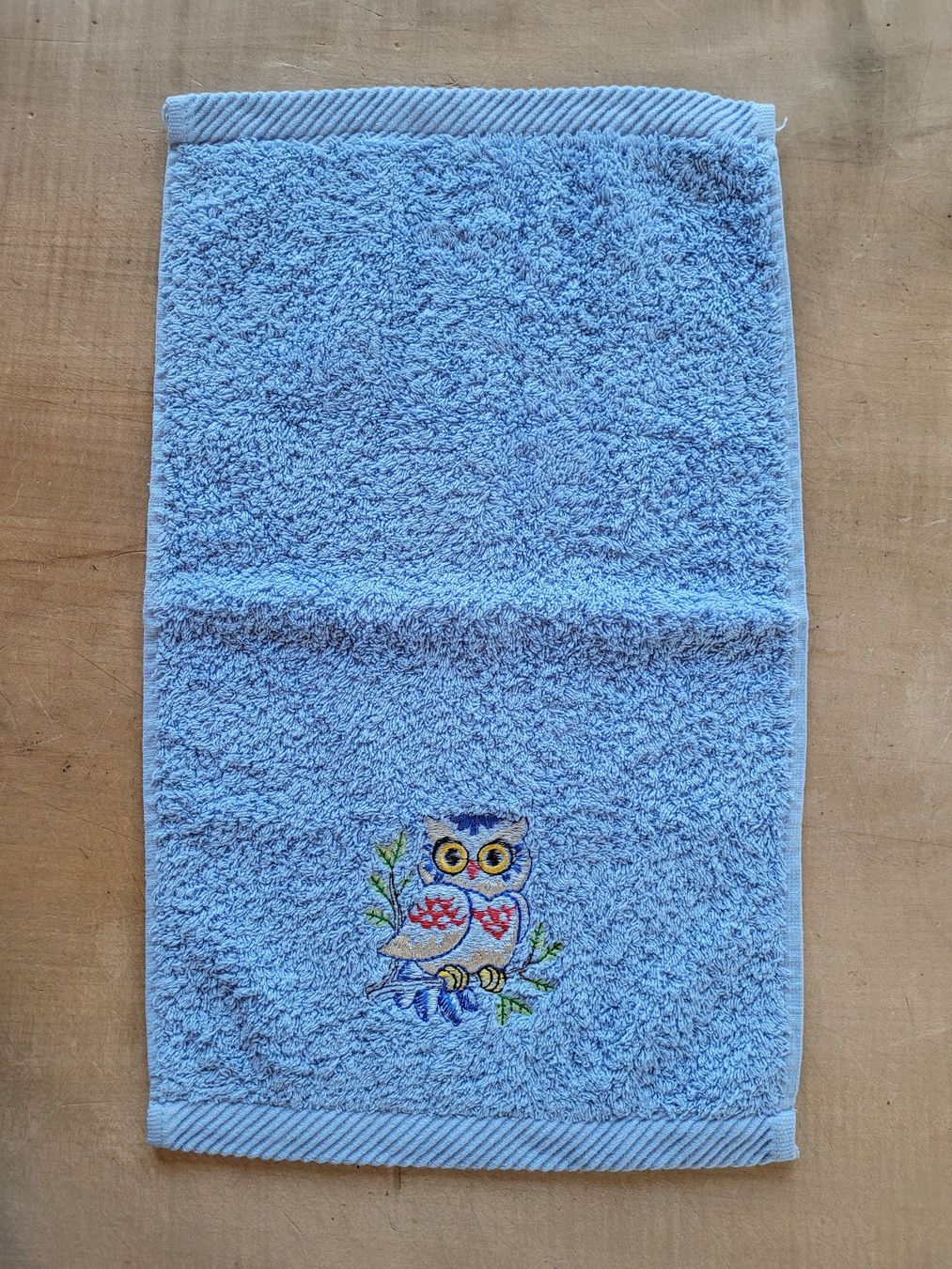 Badetücher: Duschtuch / Badetuch + Handtuch "Eule". 100% Baumwolle. NEU! – Neu (gemäss Beschreibung) aus Zürich von Engiadinabassa 4