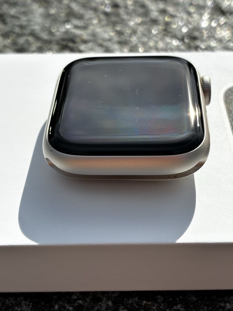 Apple Smartwatch: Apple Watch SE 3 44mm Starlight GPS + Cellular – Difettoso da Appenzell venduto da bond77 3