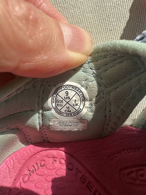 Scarpe per ragazzi: Keen Seacamp 25/26 – Usato da zürich venduto da Sabiene 4