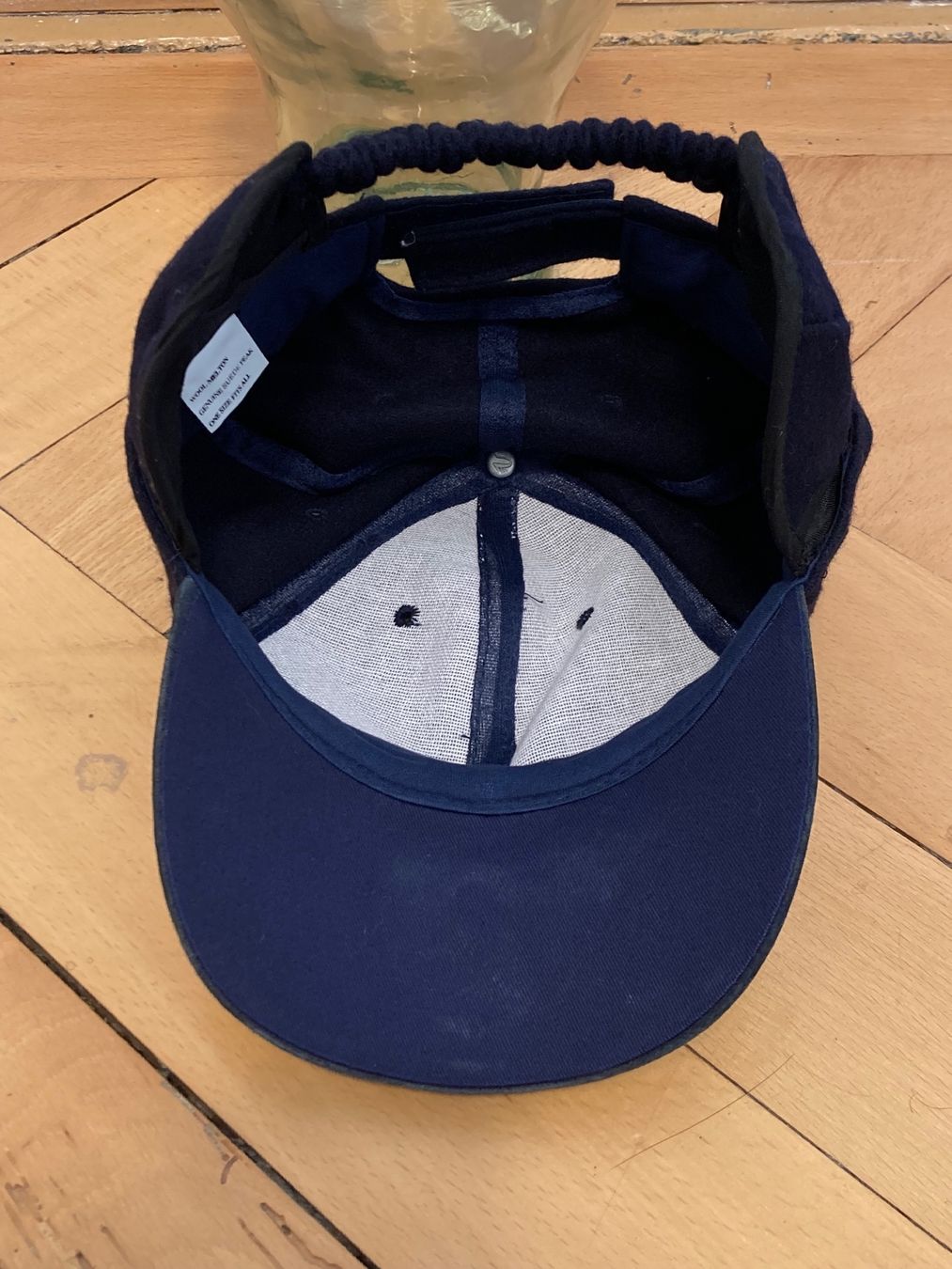 Copricapi, berretti & cappellini: Vintage Y2K Winter Cap Wool Leather New – Usato da Zürich venduto da le_souk 8