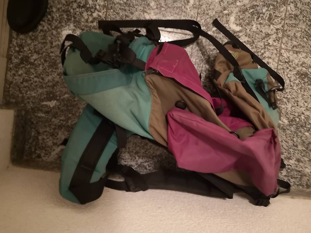Sacs à dos: Rucksack – D'occasion à Basel par del_rjb8
