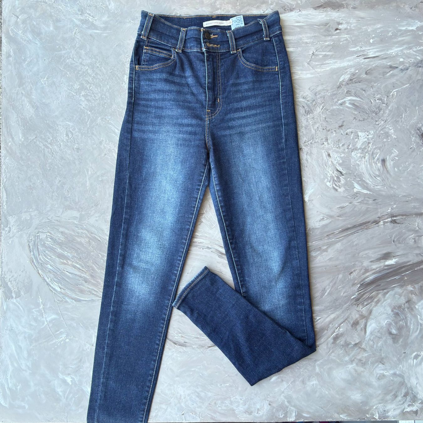 Levi's Jeans: Jean Levi's Mile High – Gebraucht aus Thônex von Suisse.Shopping 1