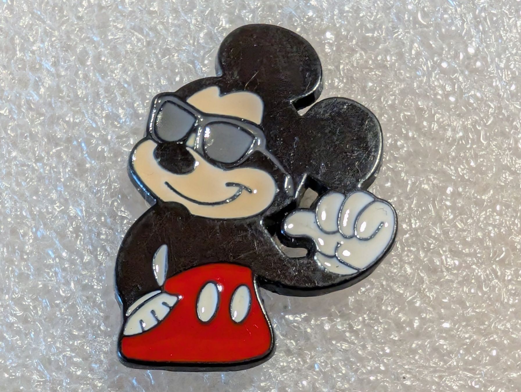 Placchette & Badge: Ansteckpin 288: Disney Mickey Mouse – Usato da Oppligen venduto da Pin-Fall-Shop