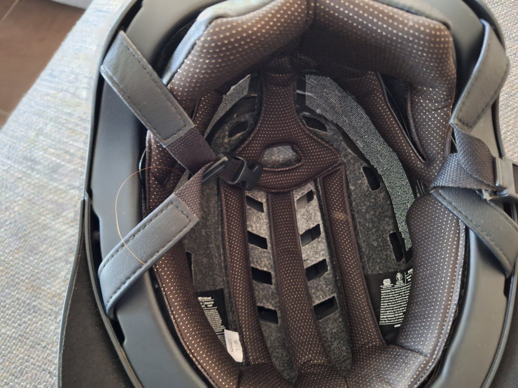 Abus Caschi: Casque Abus Pikeur – Usato da Blonay venduto da Folifant456 3