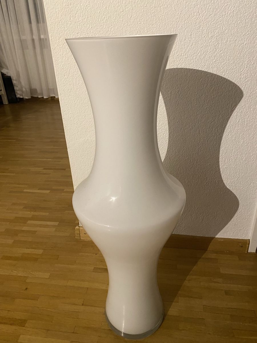 Vasi & Recipienti: Bluemen Vase weiss – Usato da Hinwil venduto da Unternehmer