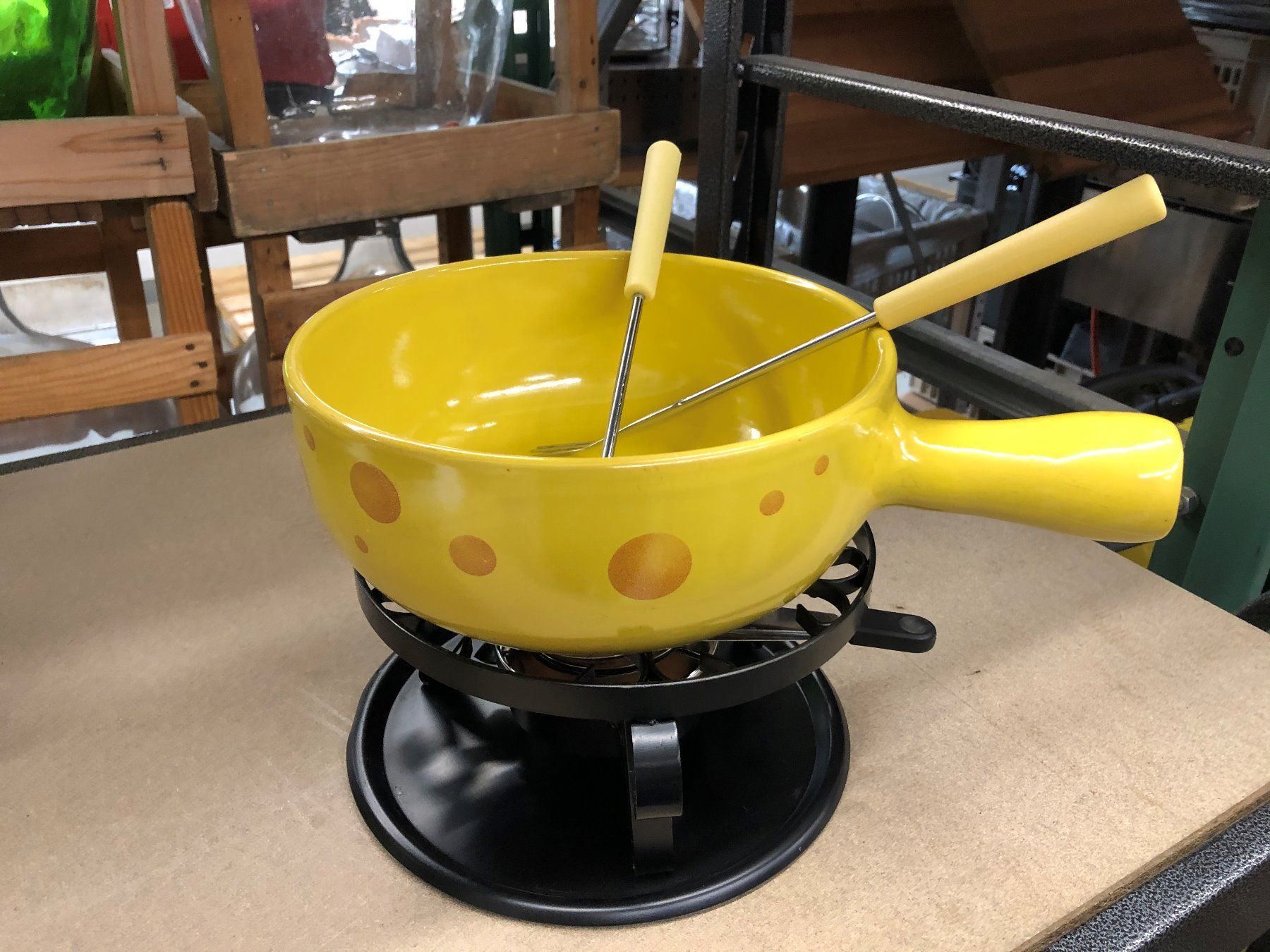 Stoviglie: Käsefondue Set 9-teilig – Usato da Bülach venduto da baenzli73