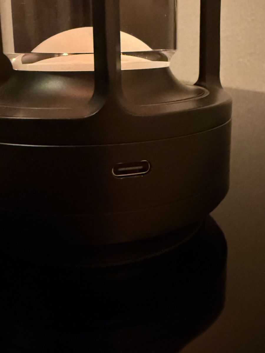Lampade: Modern Rechargeable LED Lantern - Perfect Ambience! – Usato da Plan-les-Ouates venduto da kotcha_m 3