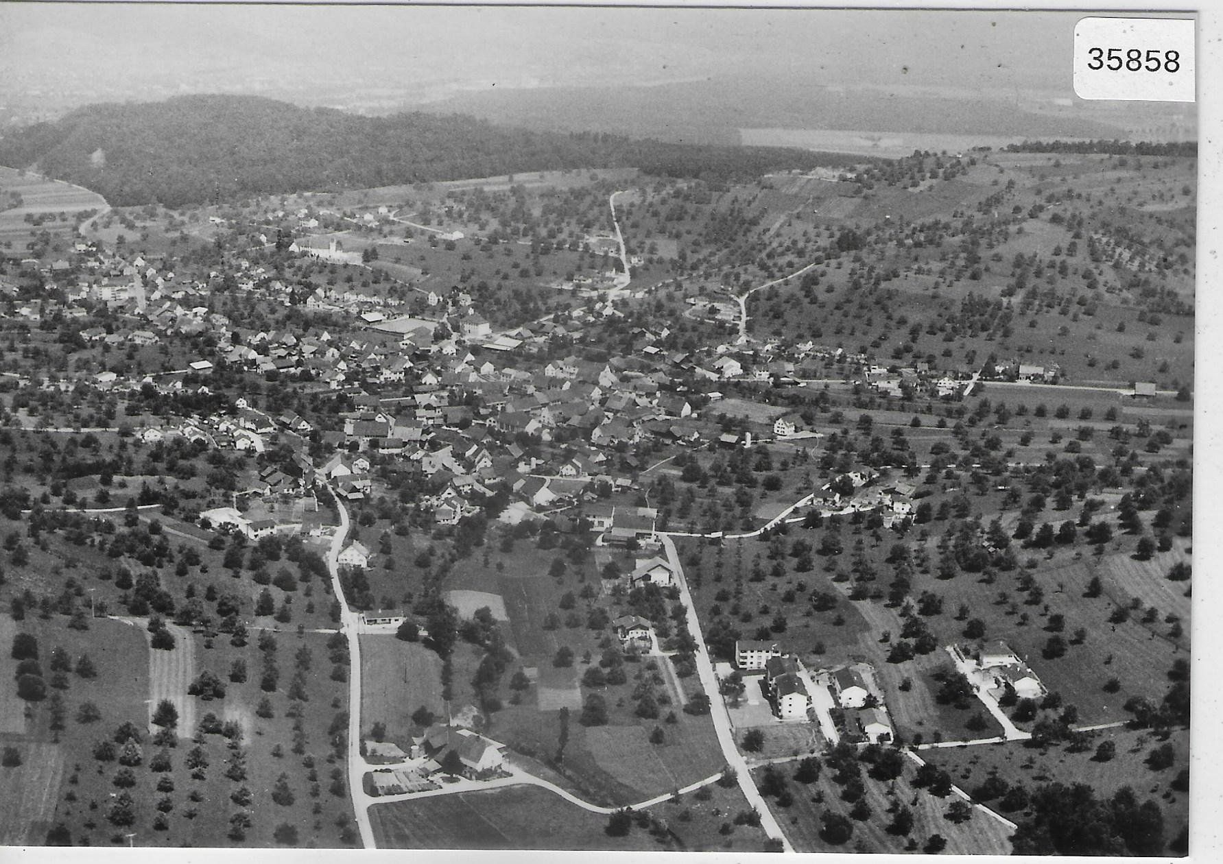 Cartoline postali: Flugaufnahme Magden AG - Photo: Egger – Usato da Ettingen venduto da Kartenplanet