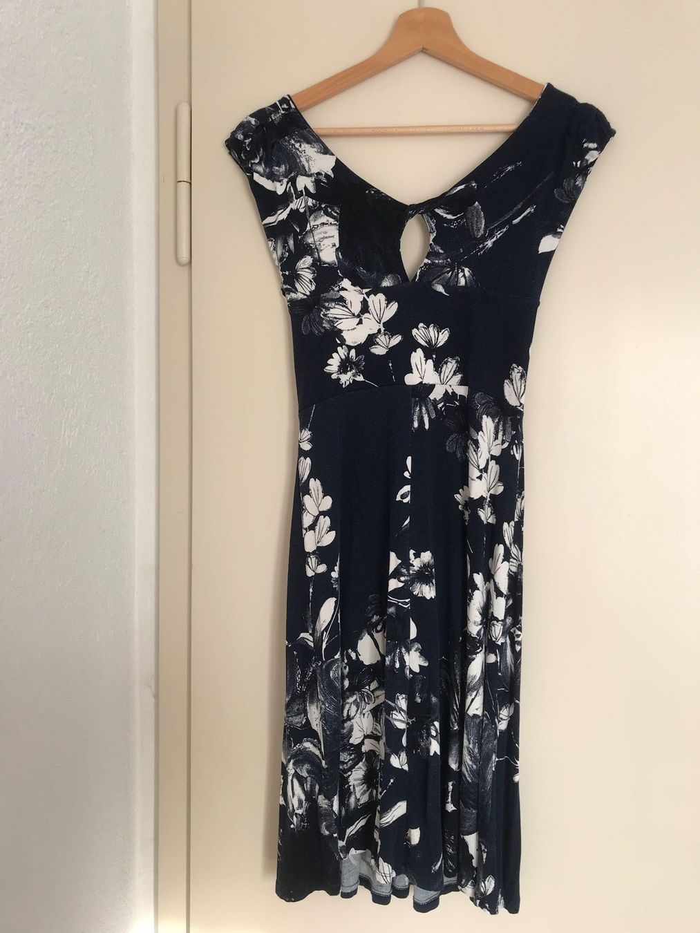 Vestiti: Kleid, Sommerkleid – Usato da Küttigen venduto da ugu_f2lm 1