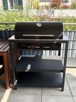 Charcoal barbecue, black/stainless steel in good condition