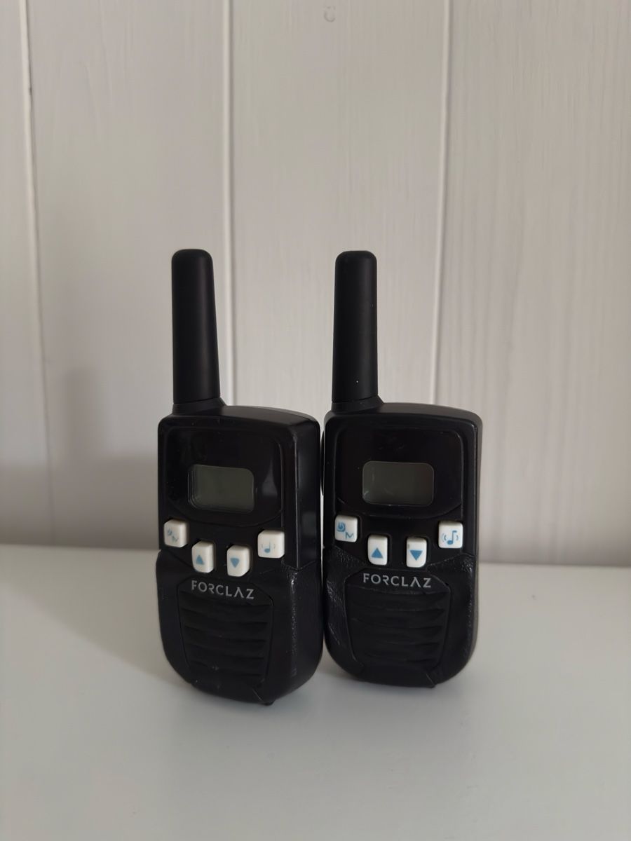 Funktechnik: FORCLAZ Walkie Talkies Set Schwarz gebraucht – Gebraucht aus Boltigen von JanRebel