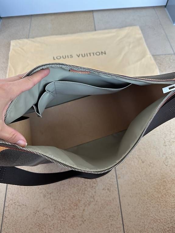 Louis Vuitton Taschen für Damen: Limited edition Louis Vuitton ORIGINAL UND NEU – Gebraucht aus Aeschi SO von Oceana.Indigo 3