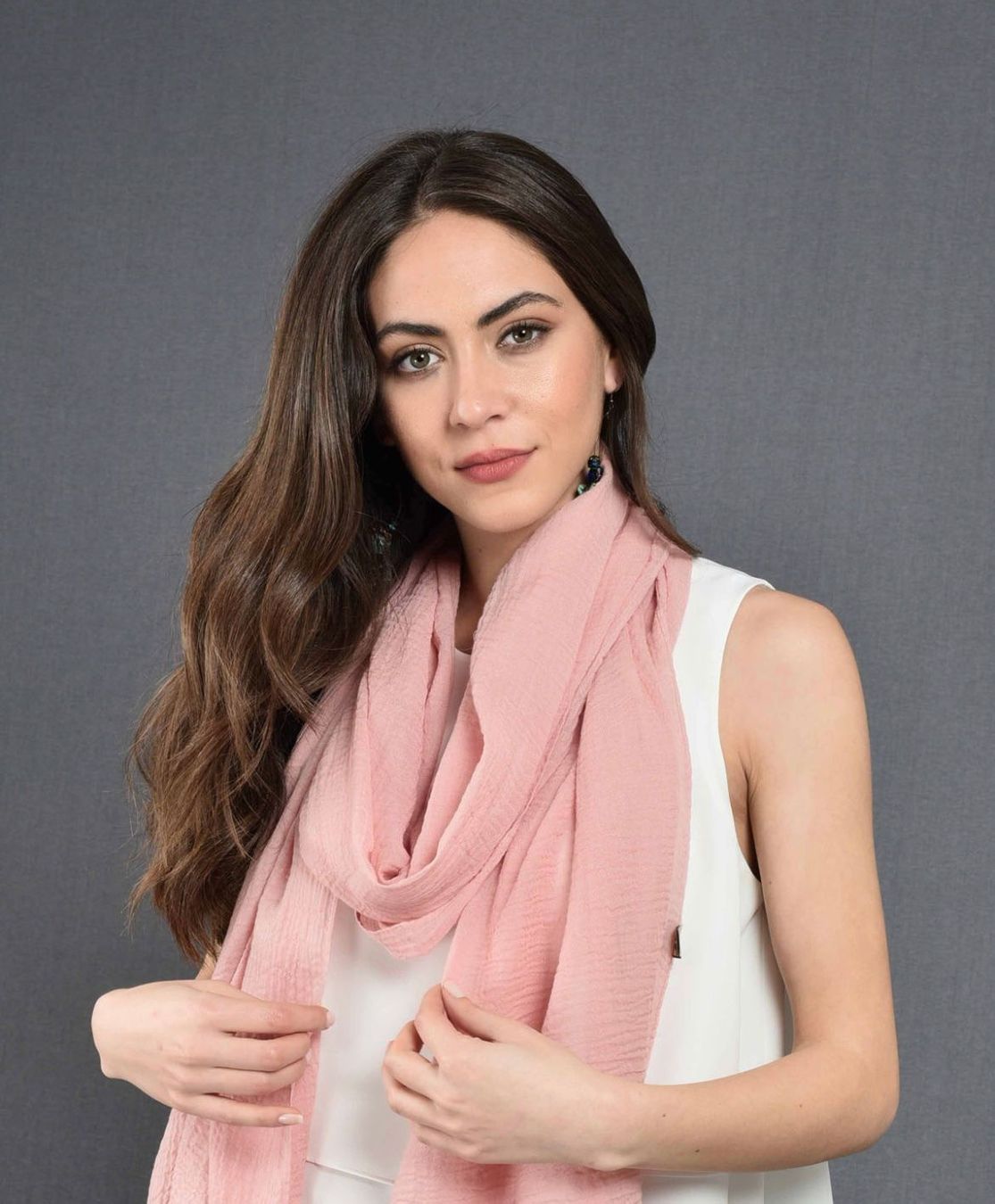 Foulard & Sciarpe: Schal – Nuovo (secondo la descrizione) da Oberglatt ZH venduto da Azurra 2