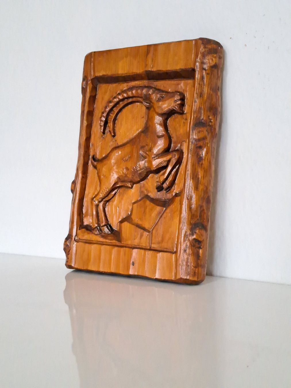 Skulpturen & Statuen: Steinbock Alte Holzschnitzerei 3D Wandbild – Gebraucht aus Birsfelden von oleros 1
