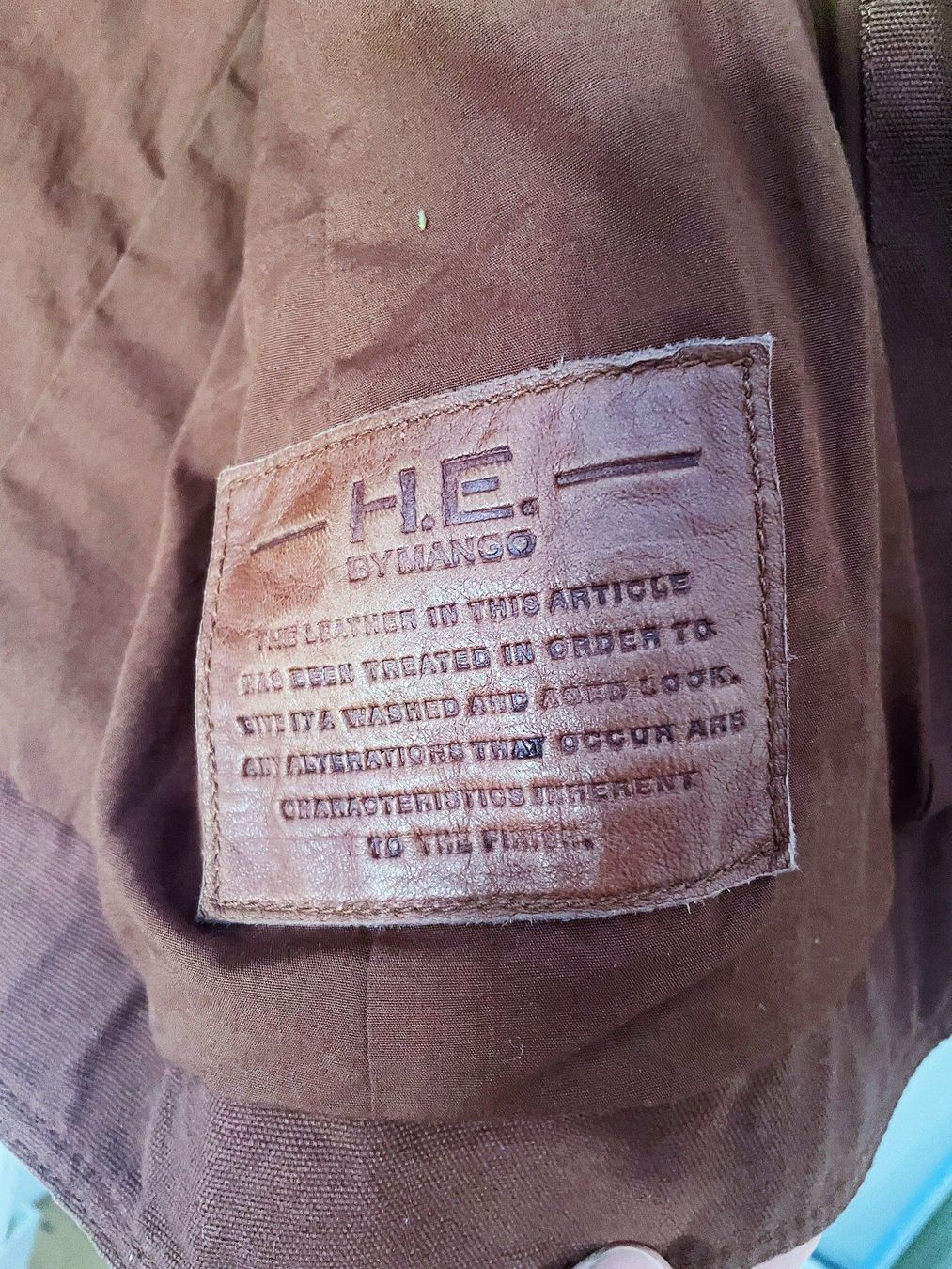 Mango Giacche: Mango Lederjacke Grösse L – Usato da Adliswil venduto da Ch_Mei 7
