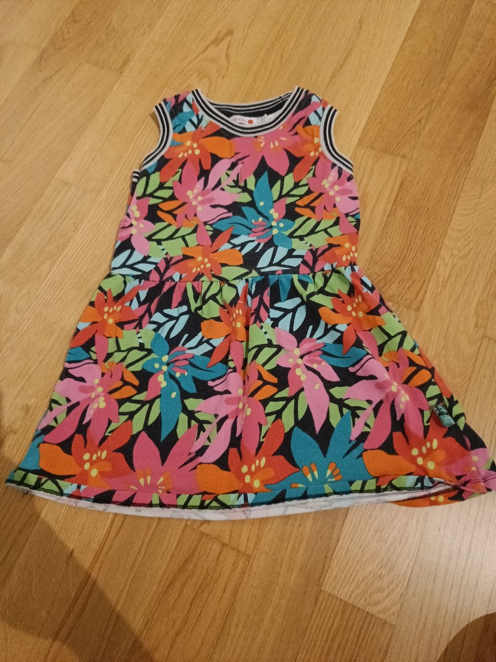 Kleider & Röcke: Sommerkleid Grösse 116 – Gebraucht aus Jaberg von urig17.