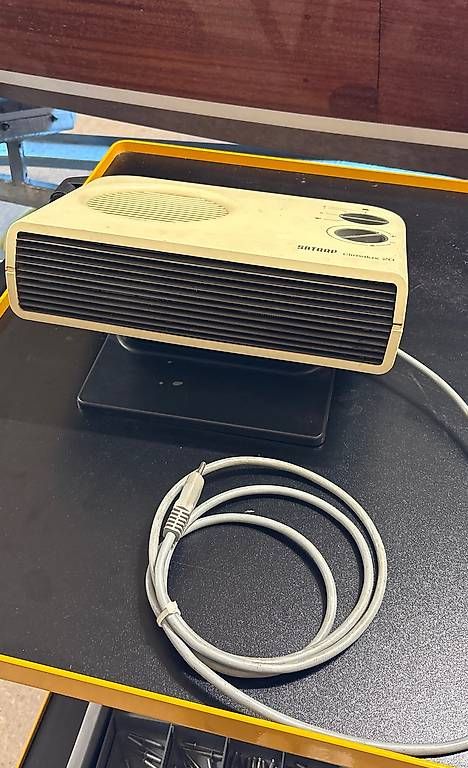 Radiatori: Portable Heizung Satrap – Usato da Luzern venduto da san_cbm8