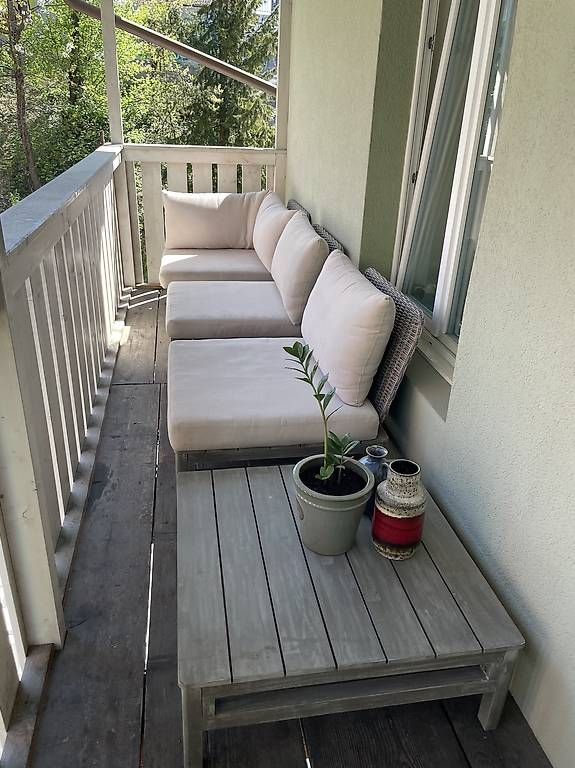 Divani: Stylish & Comfy Outdoor Lounge Couch - Excellent Condition! – Usato da Zürich venduto da nindina 4