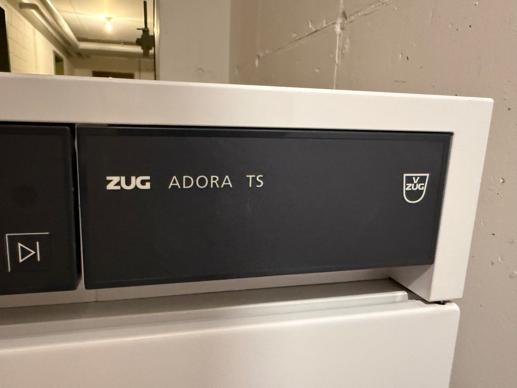 V-Zug Asciugatrici: Wäschetrockner V-Zug Adora TS – Usato da Sigriswil venduto da Graf-56 2