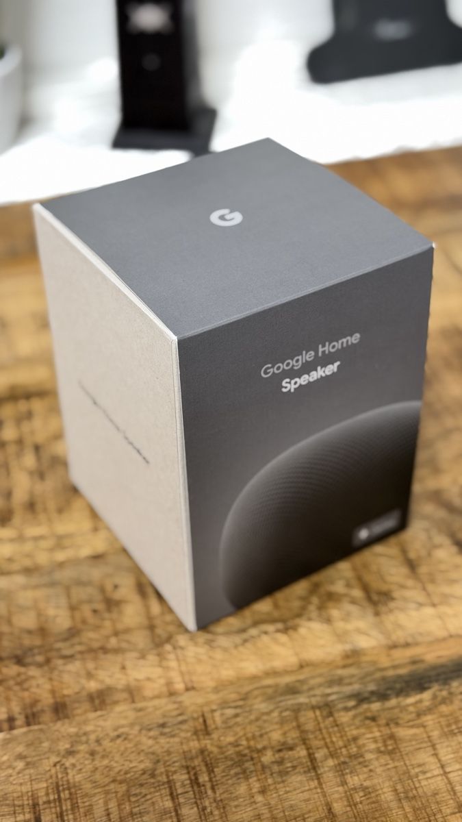 Google Lautsprecher: Google Home Smart Speaker mit Garantie – Neu (gemäss Beschreibung) aus Luzern von Travelblogger