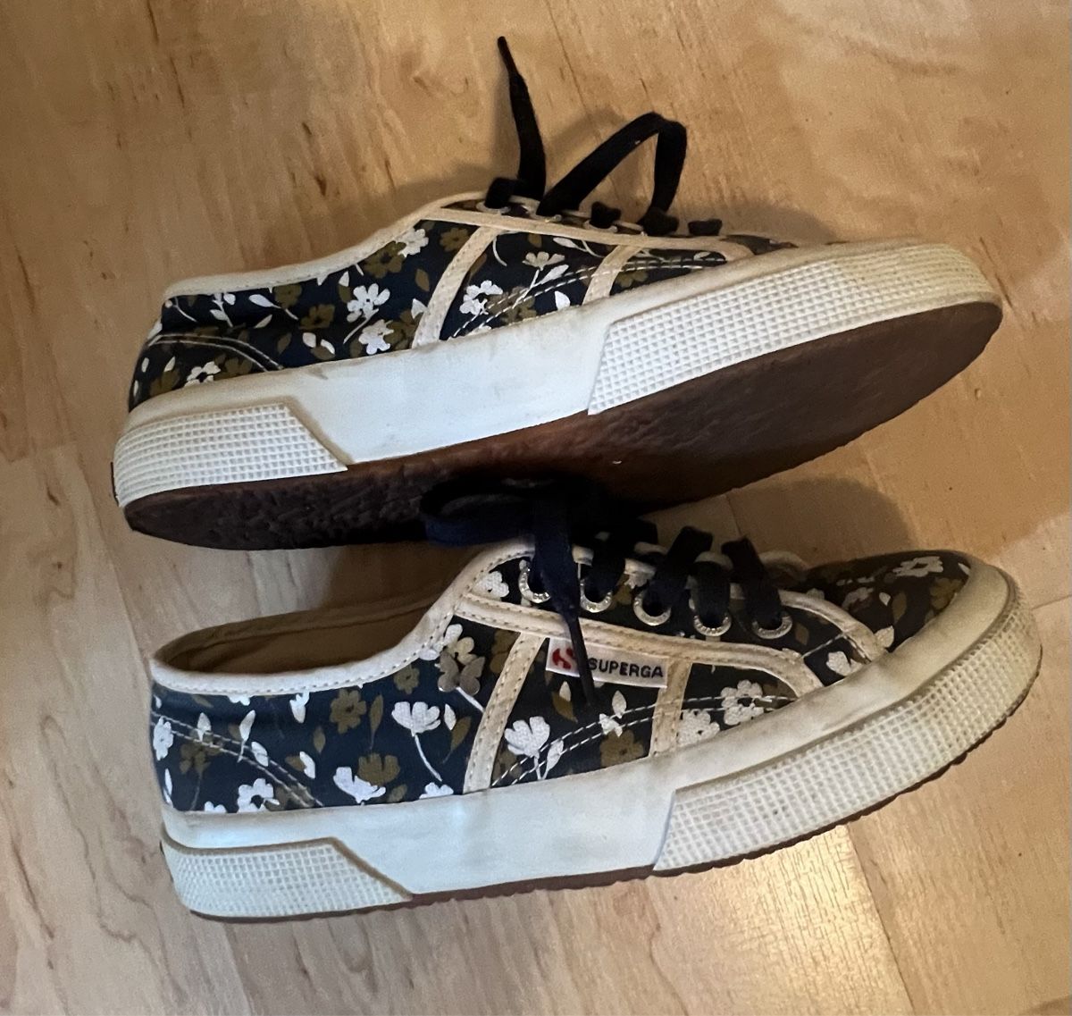 Superga Scarpe da donna: Sneakers, Superga & Max Mara size 36 – Usato da Zürich venduto da Vma_reuse 2