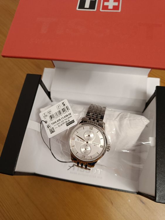 Tissot Le Locle Regulateur Listenpreis CHF 795. Acheter sur