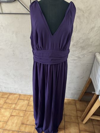 Robe violette à taille XL Marina
