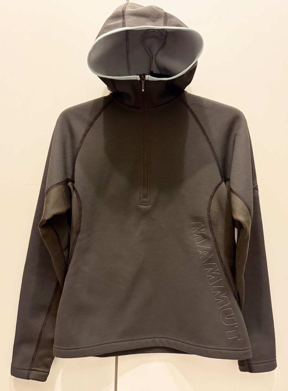 Mammut Maglioni & Felpe: Pull à capuche femme MAMMUT, Half Zip, marron, taille M – Nuovo (secondo la descrizione) da Genève venduto da OnSale 1