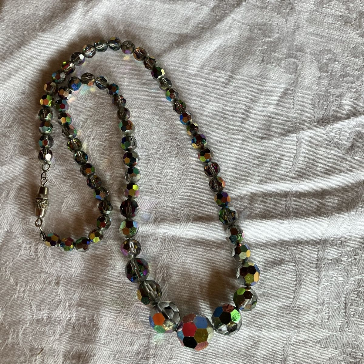 Catenine: Vintage Kette irisierend – Usato da Bassersdorf venduto da groovygremlin