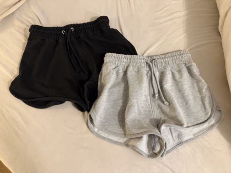 Sommer-Shorts Set: Schwarz und Grau - Grösse: S