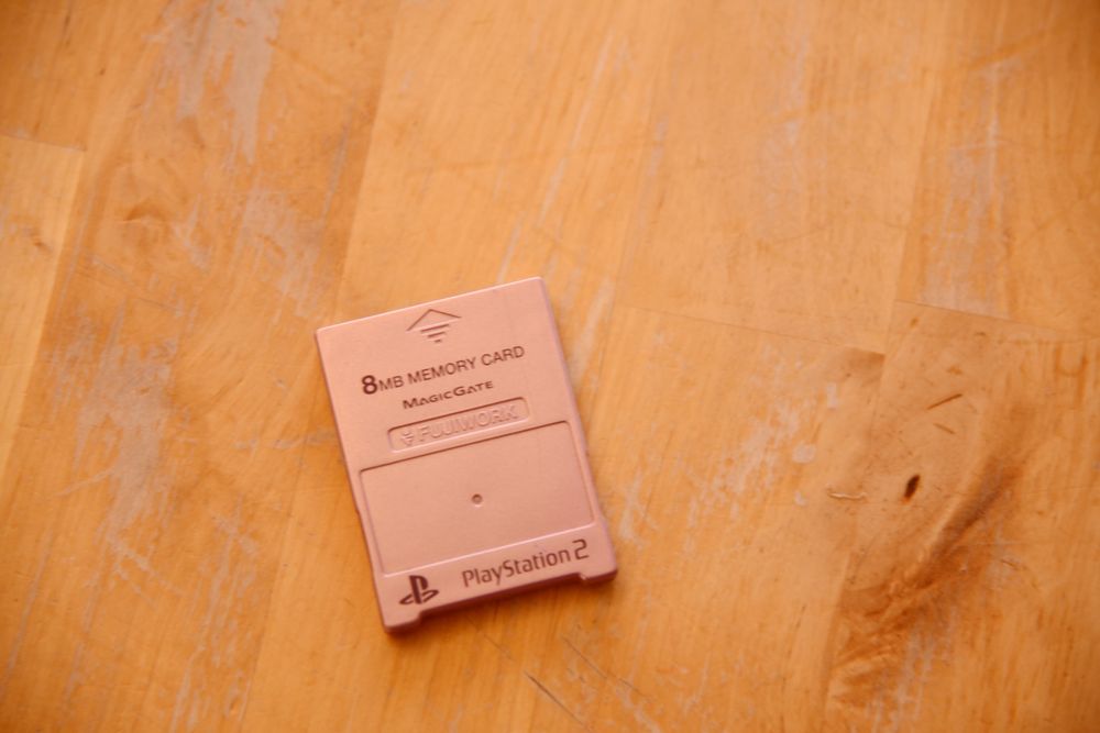 Playstation 2 Memory Card (Gebraucht) in Frenkendorf für CHF 7 – mit