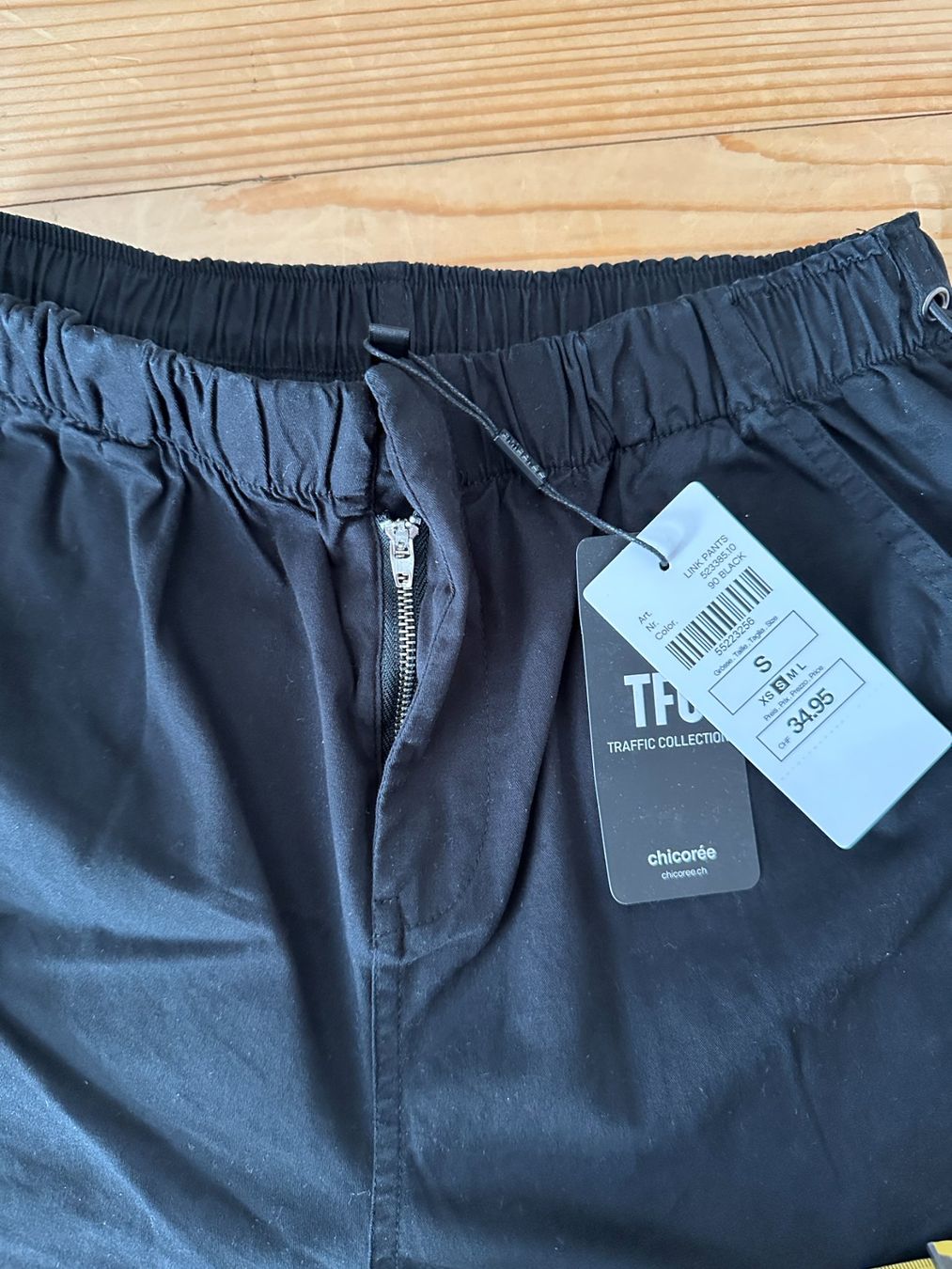 Pantaloni: Parachute Hose TFC Collection 36 neu! – Nuovo e nell'imballaggio originale da Gümmenen venduto da FelizitasHermann 3