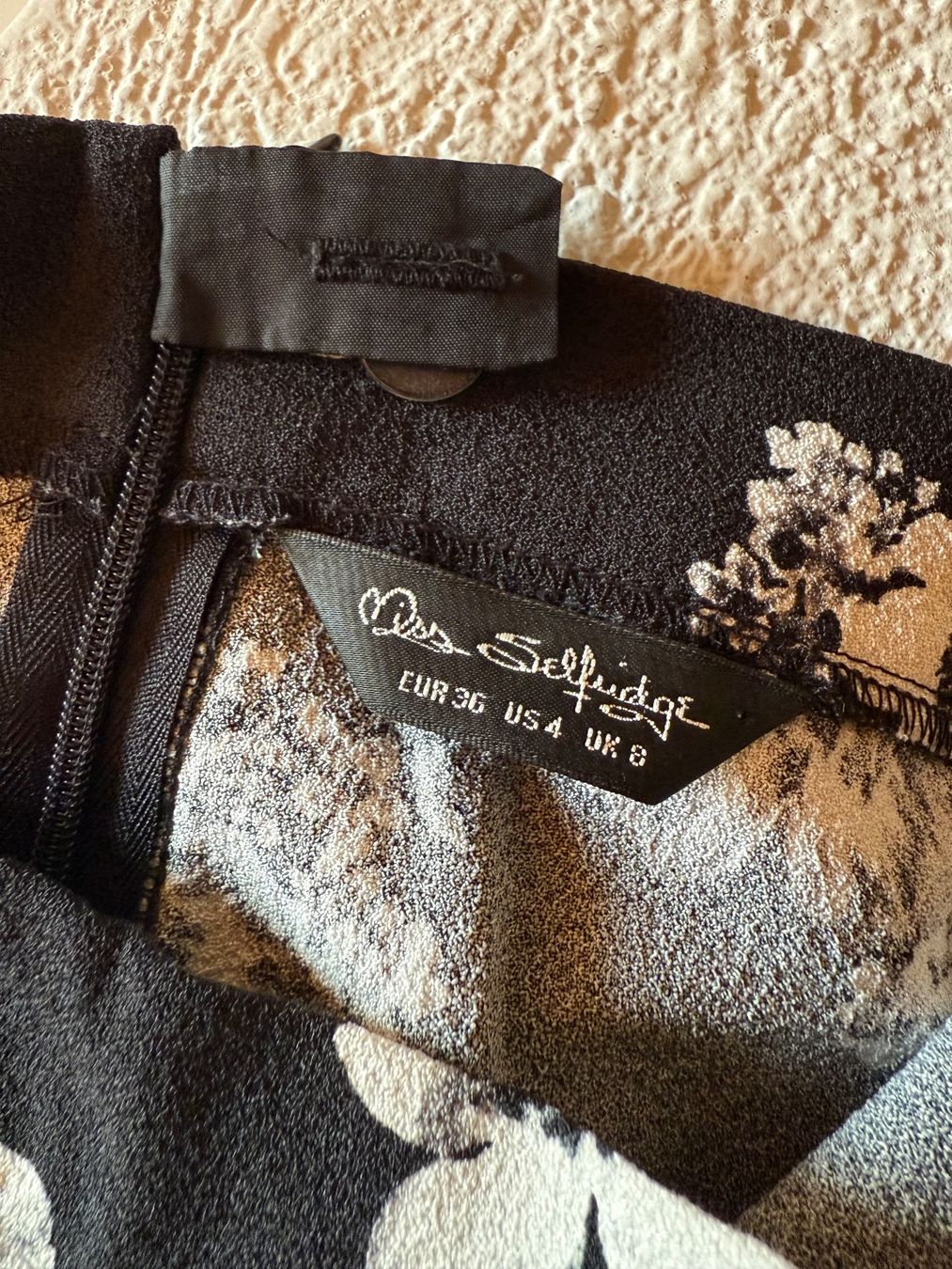 Röcke: Miss Selfridge Midi Rock – Gebraucht aus Solothurn von mit_8cxr 1