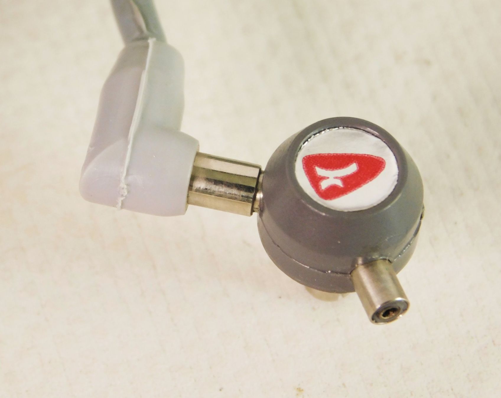 Stecker: Dreifachstecker – Gebraucht aus Emmenbrücke von Ulisse-22 4