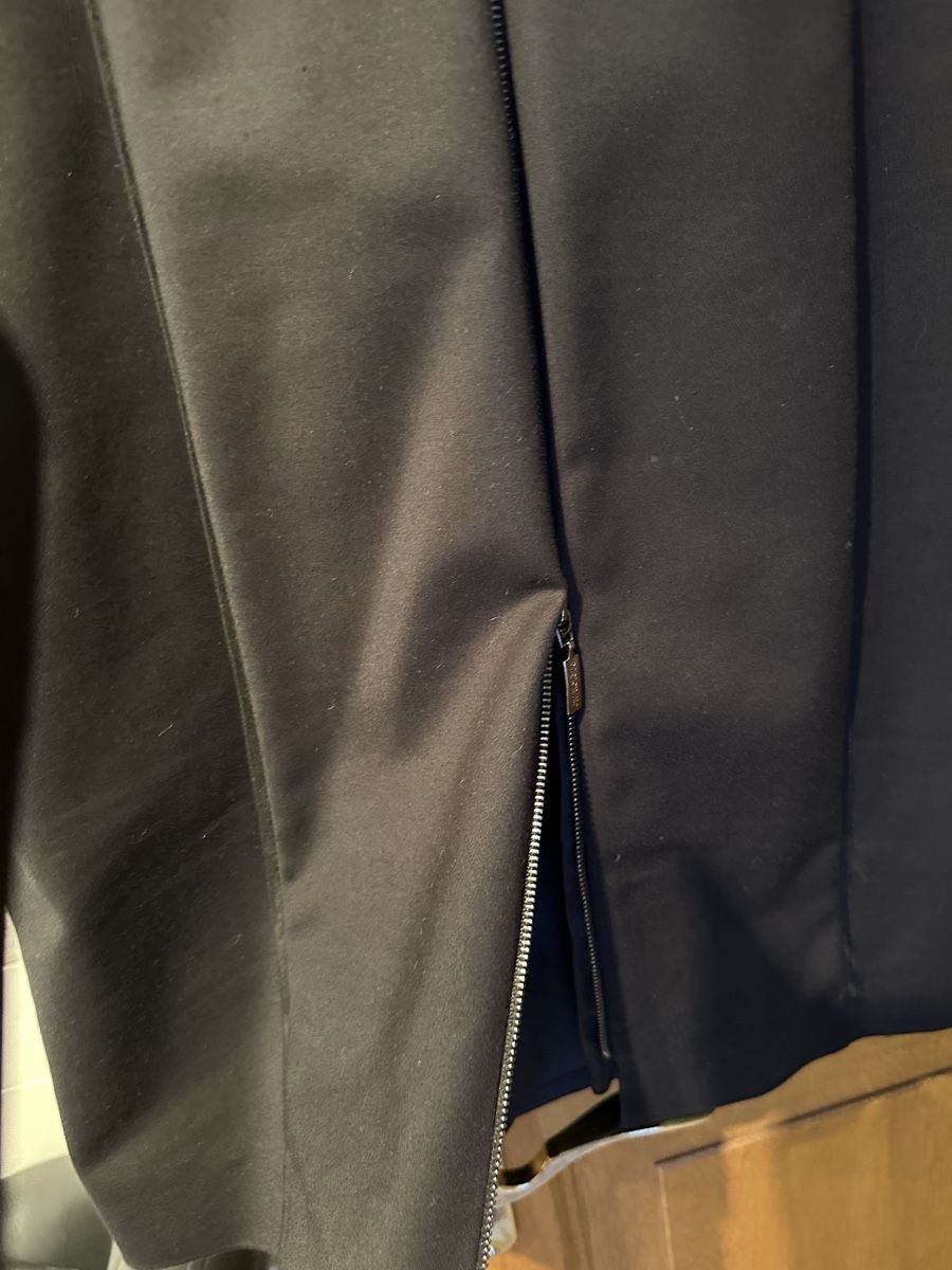 Robes: Robe noire «Caractère», taille 38-40 – Neuf (Voir description) à Chailly-Montreux par she_y6t8 5