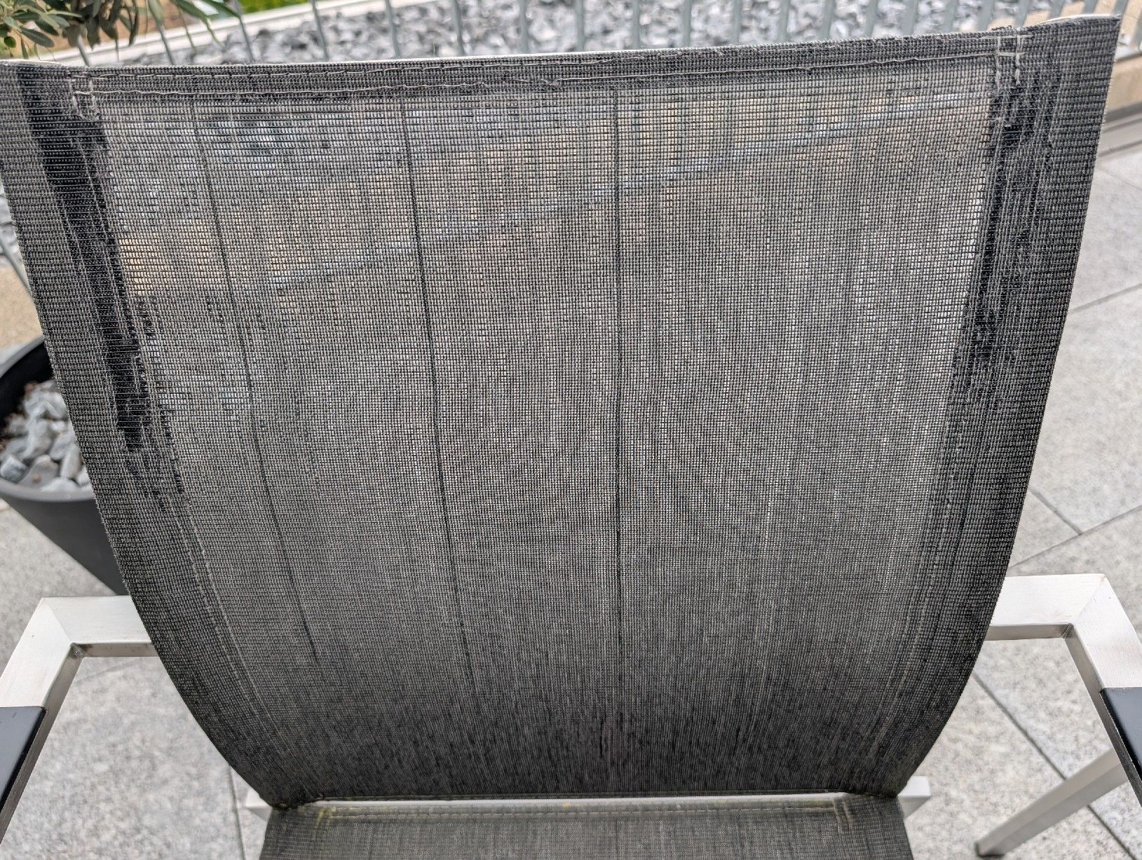 Set de table et chaises: Gartentisch Hutter Quadro - Der Klassiker mit 6 Stühlen – D'occasion à Ebikon par ChrigMond 6