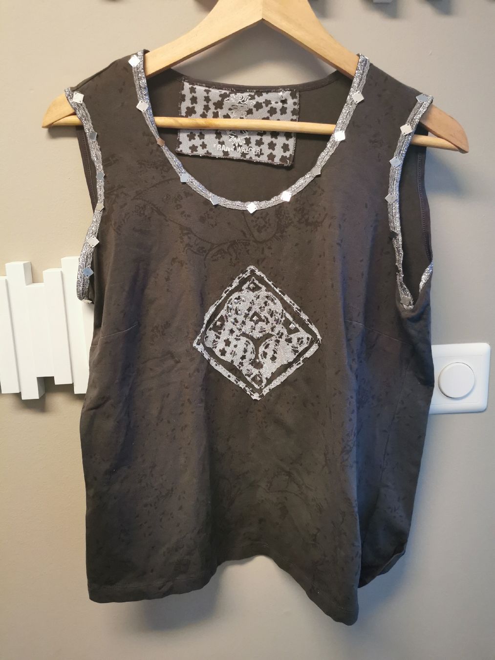 T-shirt: Shirt vin Frank Walder Gr. 42 – Usato da Stettfurt venduto da gutzli_al