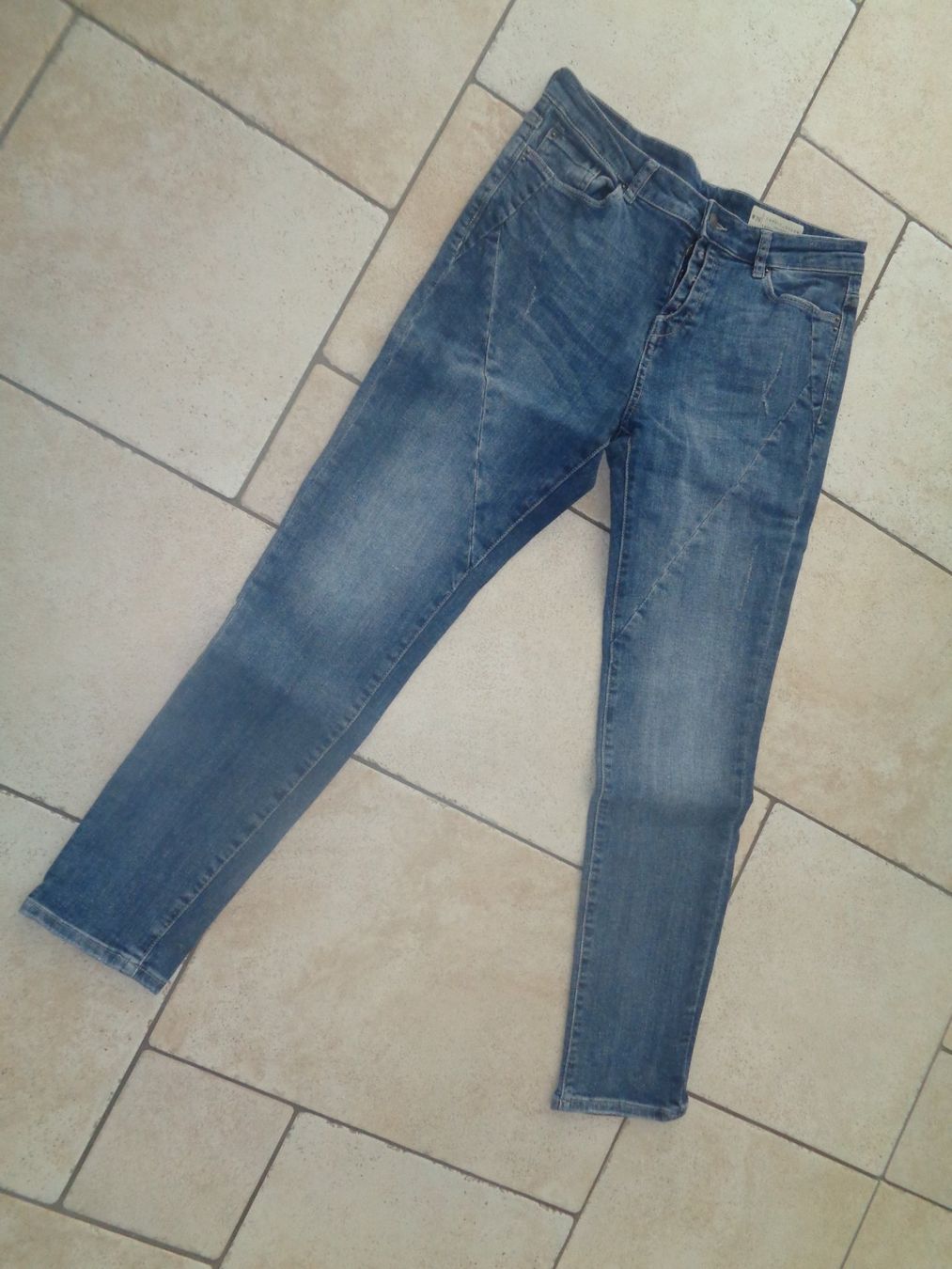 Esprit Jeans: Jeans  Esprit  Grösse W28 – Usato da Kreuzlingen venduto da Robi-2003