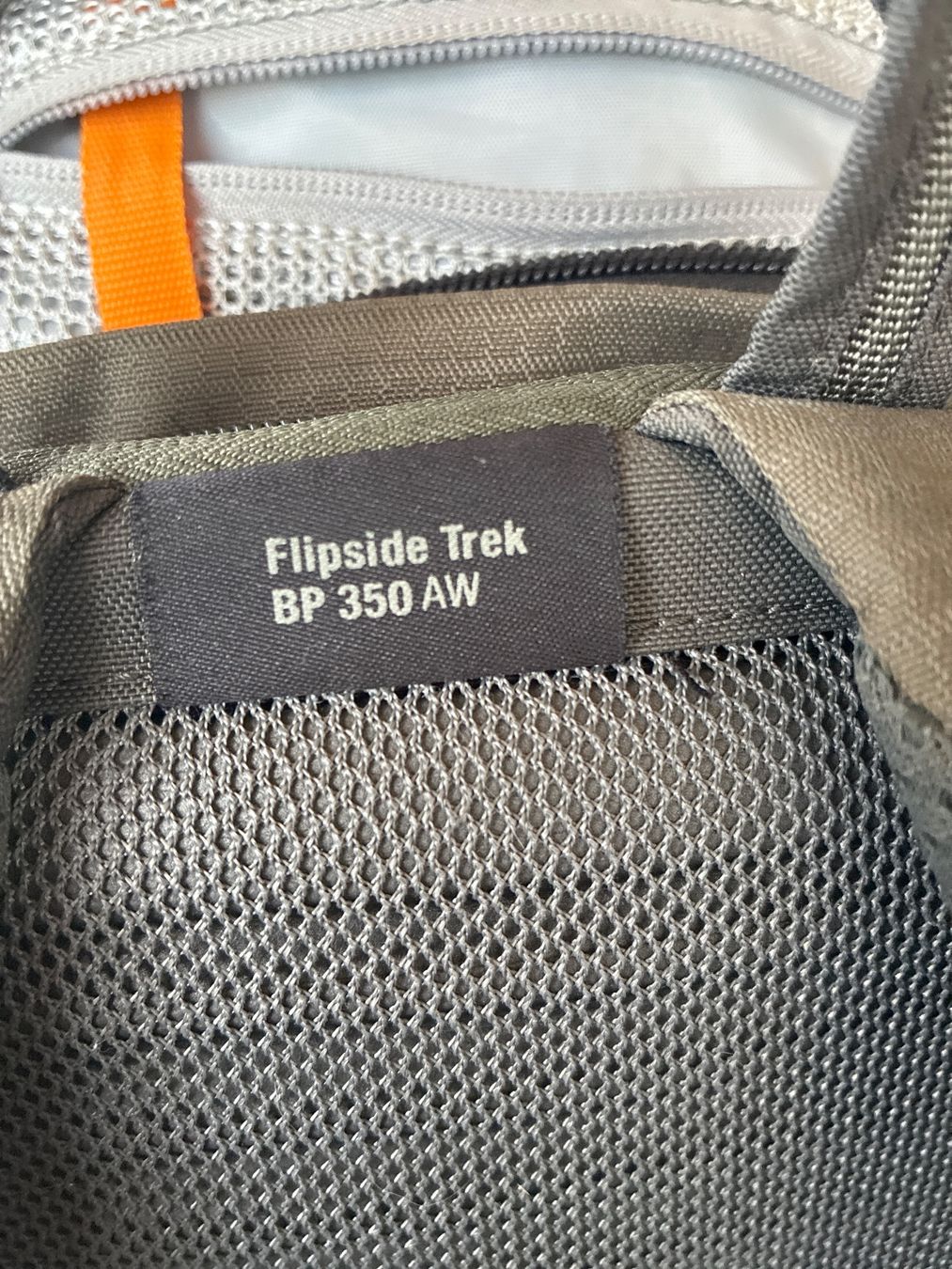 Lowepro Zaini: Fotorucksack Lowepro – Usato da Thun venduto da raschlae01 8
