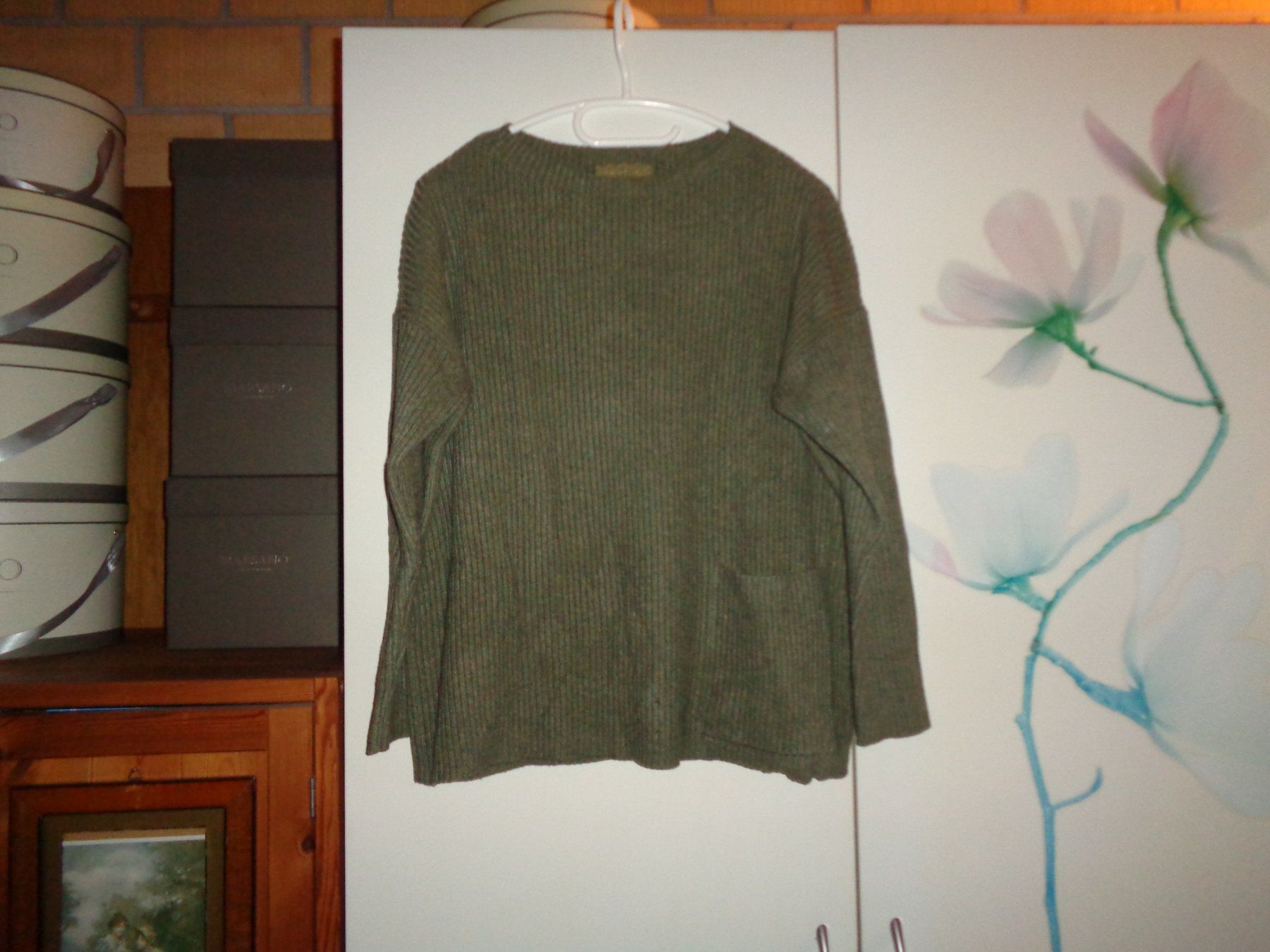 Maglioni & Felpe: *** cooler Pulli *** / mit Tasche – Usato da Othmarsingen venduto da Leuchtturmlady