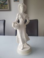 Deko Figur, Studio Prof G. Bessi, Dame mit Korb, Vintage!