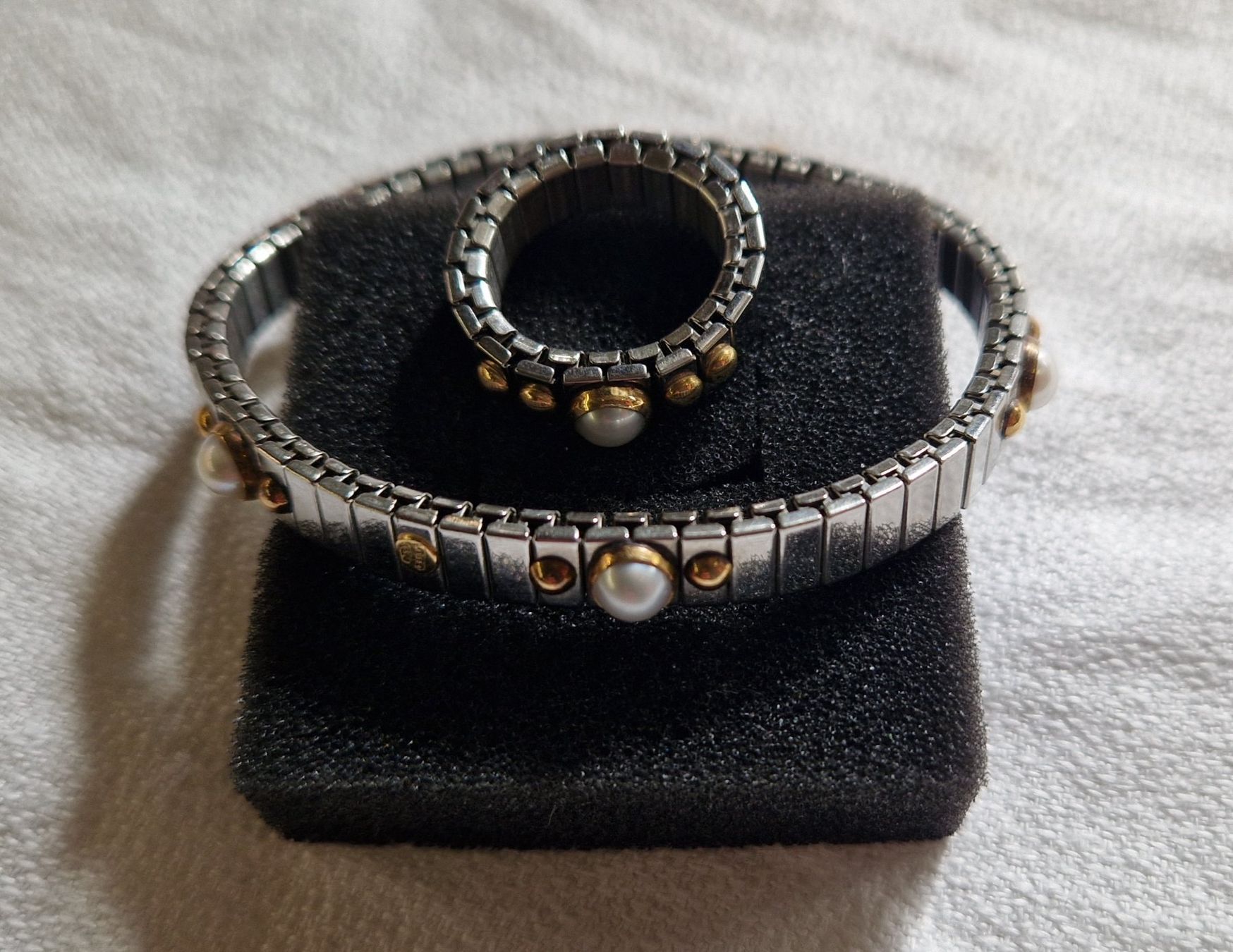 Bracciali & Braccialetti: ARMBAND UND RING EDELSTAHL MI GOLD – Usato da Bilten venduto da Mic2022 1