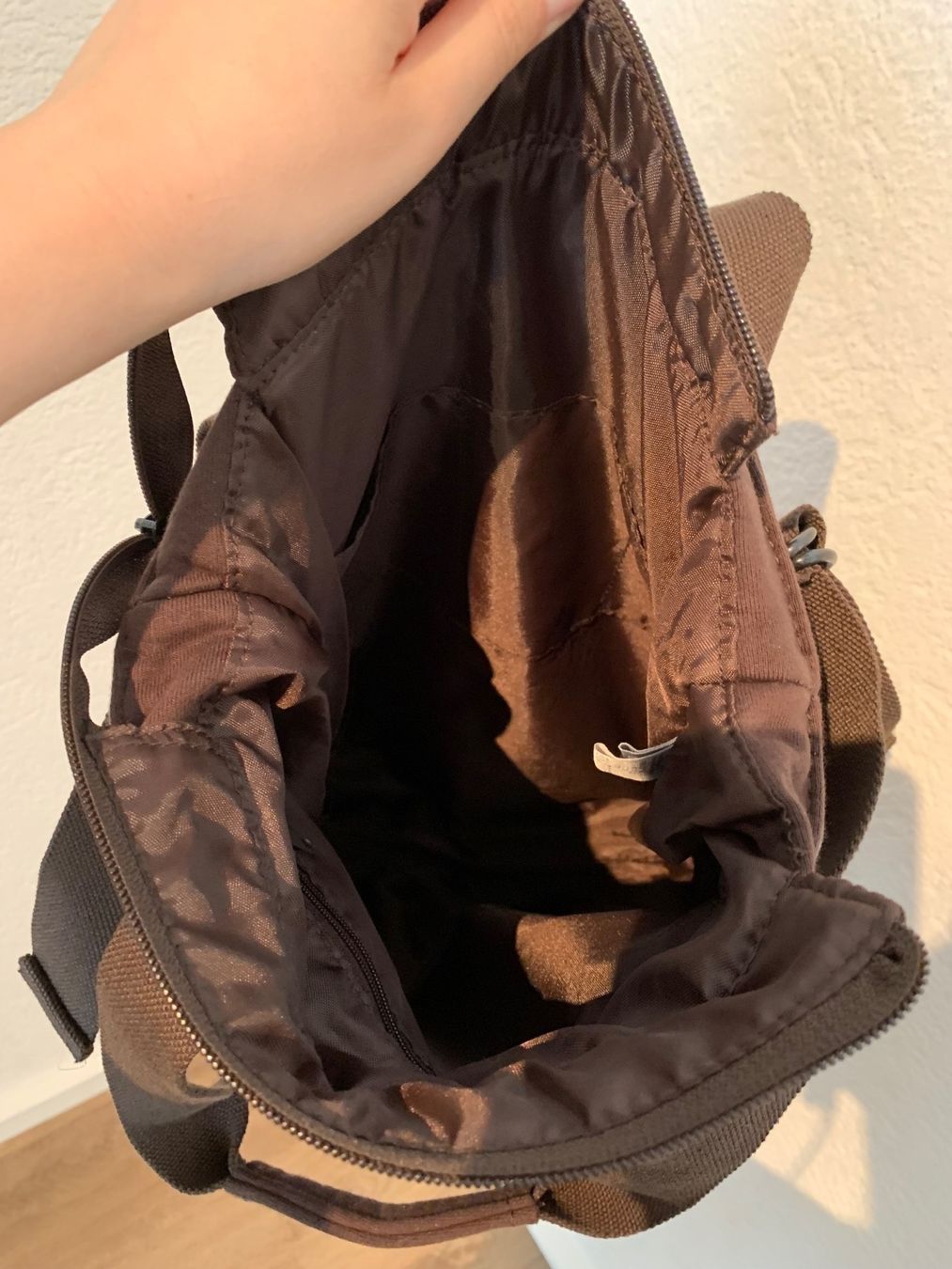 Converse Borse da donna: Converse Tasche braun – Usato da Fislisbach venduto da KolibriSecondhand 4
